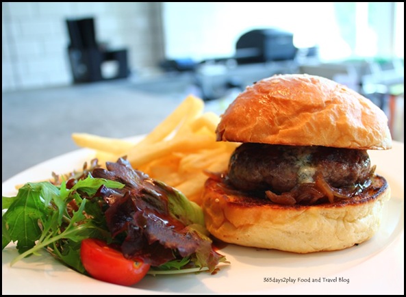 Jewel Cafe & Bar - Port & Blue Cheese Burger $20