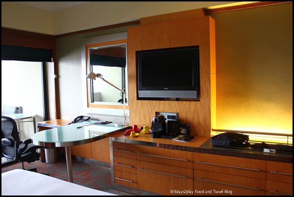 Pan Pacific Singapore Club Room (6)