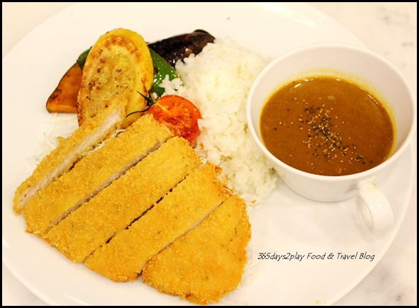 Bread Society - Katsu Curry Rice $13.80 available only from 12pm to 2pm (Golden fried tonkatsu pork loin with rich Japanese potato curry, Japanese rice, shredded cabbage and thick cut grilled vegetables