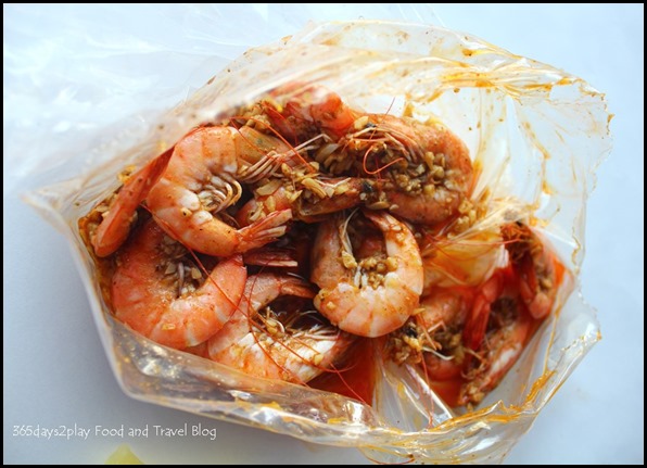 Crab in Da Bag  - Prawns $20 (1)