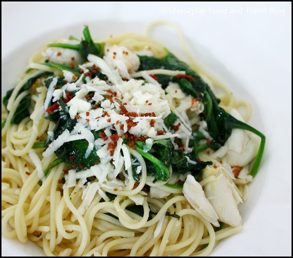 Rider's Cafe - Spaghetti Aglio Olio with Crab Meat and Spinach $26 (1)