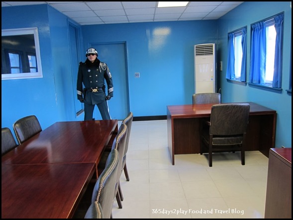 Korea - Joint Security Area (4)