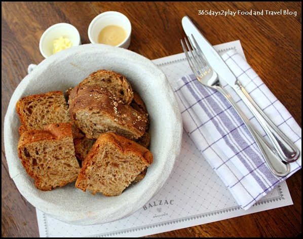 Balzac Brasserie - Complimentary Bread Basket (2)