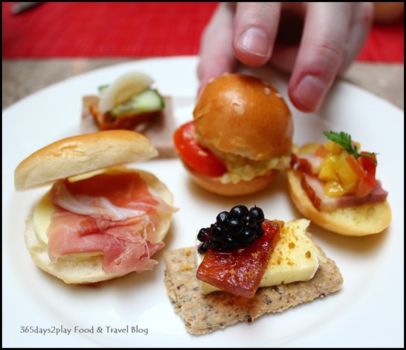 Fullerton Hotel Afternoon Tea Savoury Nibbles (1)