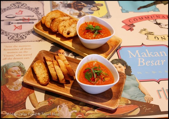 Halia at Raffles - Chilli crab dip, toasted baguette (3)