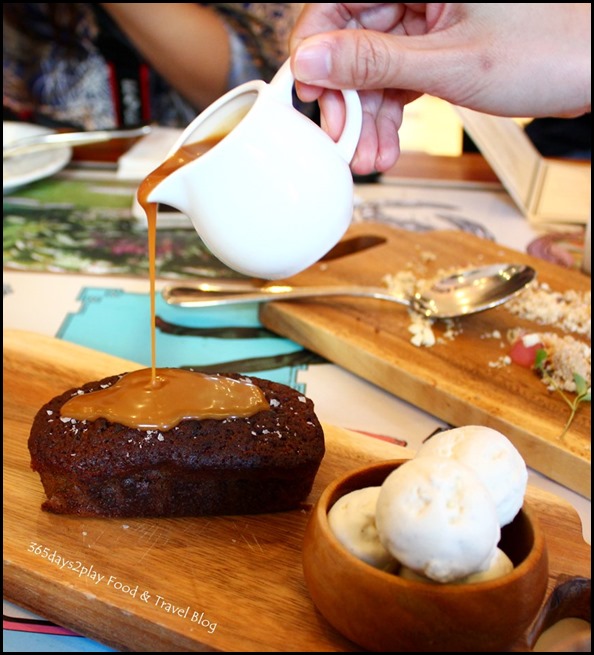 Halia at Raffles - Sticky toffee pudding, date, butterscotch sauce, sea salt, vanilla ice cream