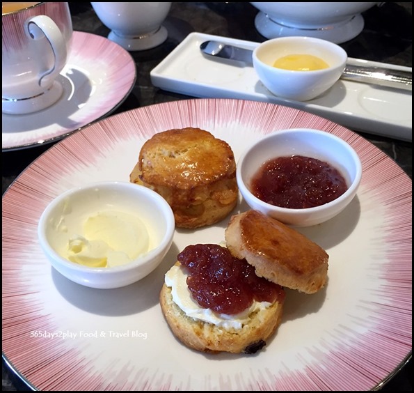 Scones at AntiDote Fairmont