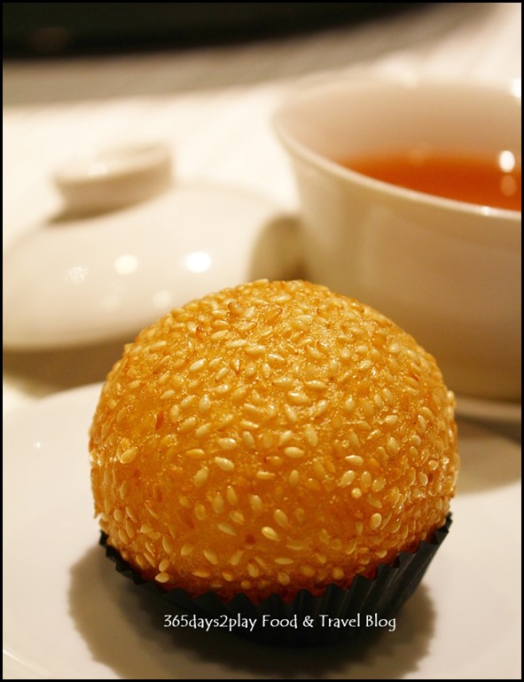 Wan Hao Chinese Restaurant - Crispy Sesame Sticky Rice Flour Ball (2)