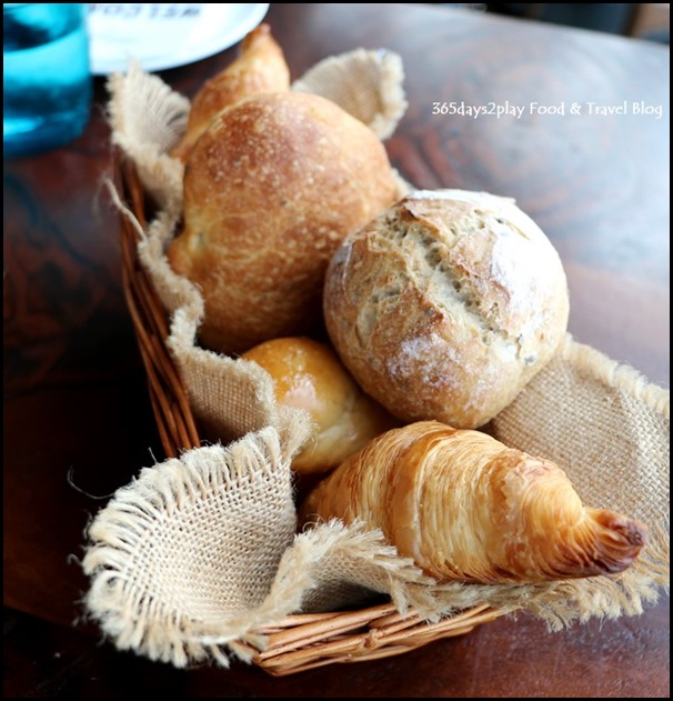 Catalunya - Bread Basket (2)