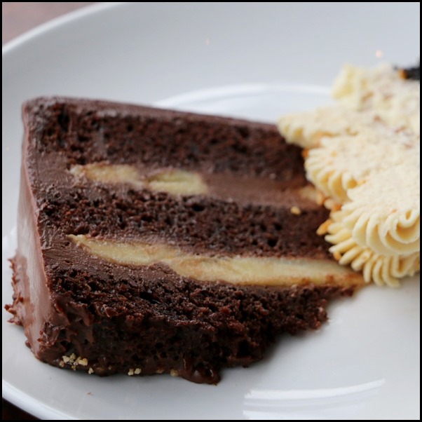 Catalunya -Chocolate and Banana Cake