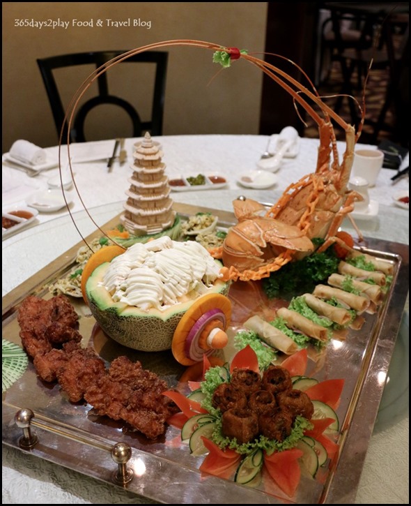 Jade Restaurant - Lobster Fruit Salad, Traditional Fried Prawn Roll (Hei Zhor), Fried Crab with Eggs, Crispy Kung Pao Chicken , Fried Pork Rib with Garlic and Red Fermented Bean (1)