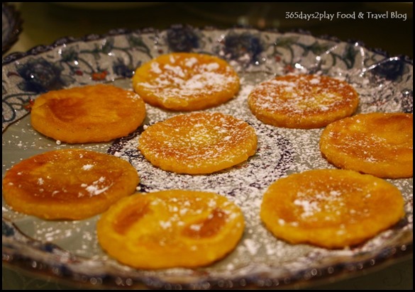 Fengshui Inn Resorts World Singapore - Pan fried Pumpkin Cake