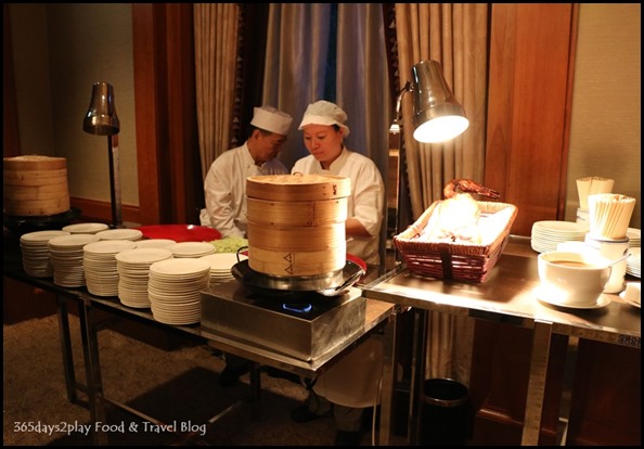 Four Seasons Hotel Wedding Dinner Peking Duck station