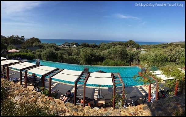 Pullman Bunker Bay Resort - Swimming Pool facing the ocean