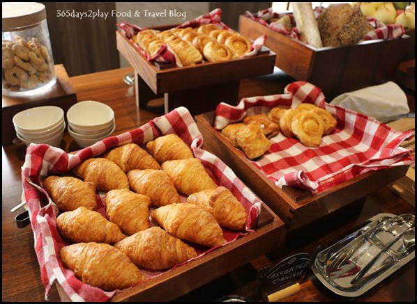 Hotel Jen Tanglin - Club Lounge Breakfast (2)