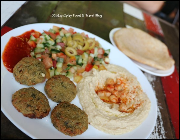 Pasar Bella Pita and Olives - Falafel with Hummus Set (1)