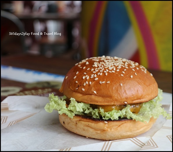 Pasar Bella Wolf Burger