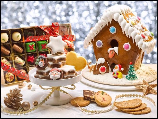 Festive Goodies - Gingerbread House and Cookies