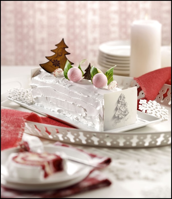 MOS_C&C_Red Velvet Yule Log_2016