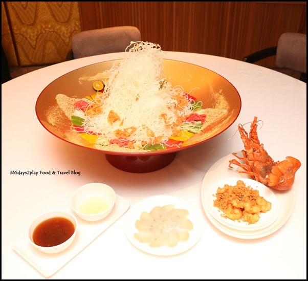 Yan Cantonese Cuisine - Yellowtail Fish & Crispy Lobster Fillet Yu Sheng with Golden Flake in Shun De Style (4)