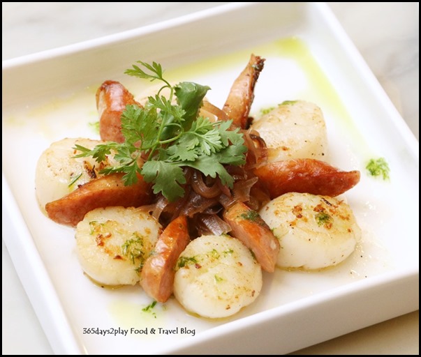 Marriott Cafe - Sauteed Scallops with caramelised onion and Chorizo