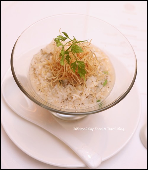 Fragrant Rice Soup with Chia Seeds and Crab Meat