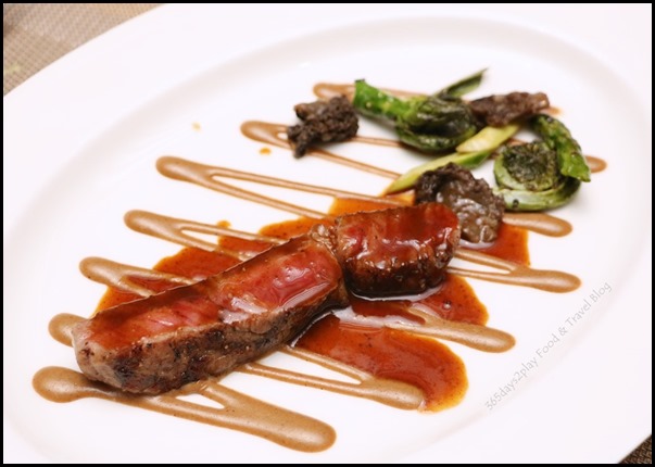 The Knolls - Grilled Japanese beef loin, asparagus & sauteed fiddlehead, morel coulis $72