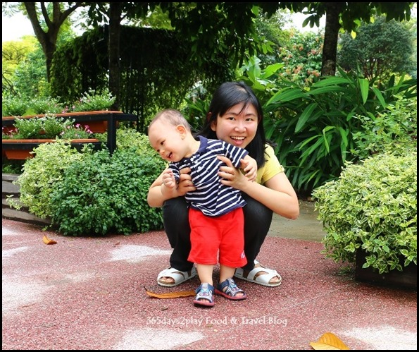 Baby Edward having fun at Hort Park (30)