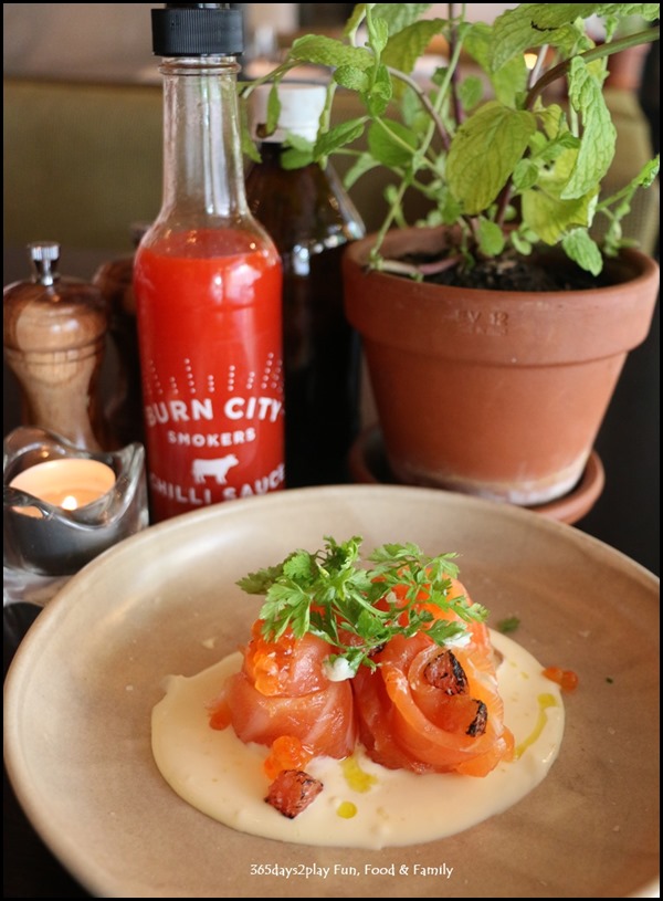 Grand Hyatt Melbourne Collins Kitchen - Cured salmon, smoked salmon roe, grapefruit, creme fraiche