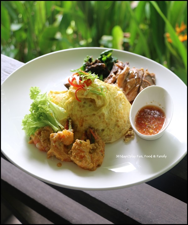 Tamarind Hill - Tiger Prawns with Salted Egg Yolk Sauce, Five-Spice Braised Pork Knuckle and Longevity Noodles (2)