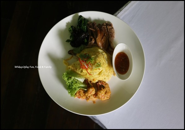 Tamarind Hill - Tiger Prawns with Salted Egg Yolk Sauce, Five-Spice Braised Pork Knuckle and Longevity Noodles (3)