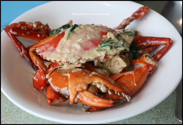 Majestic Bay Seafood - Sauteed mud crab with basil leaves in white wine sauce $68