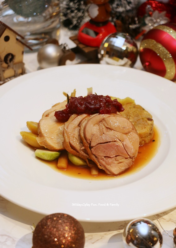 Four Seasons Hotel Singapore - Oven Roasted Organic Turkey