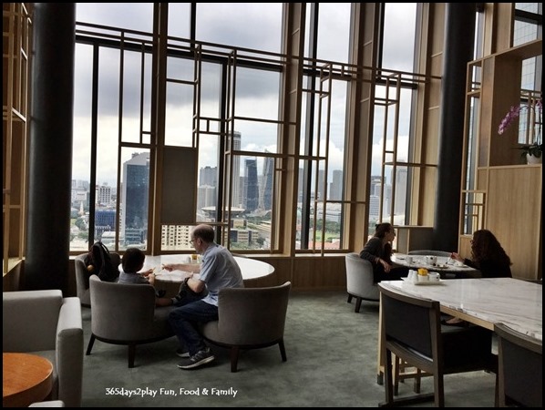 PARKROYAL on Pickering - Executive Club Lounge (2)