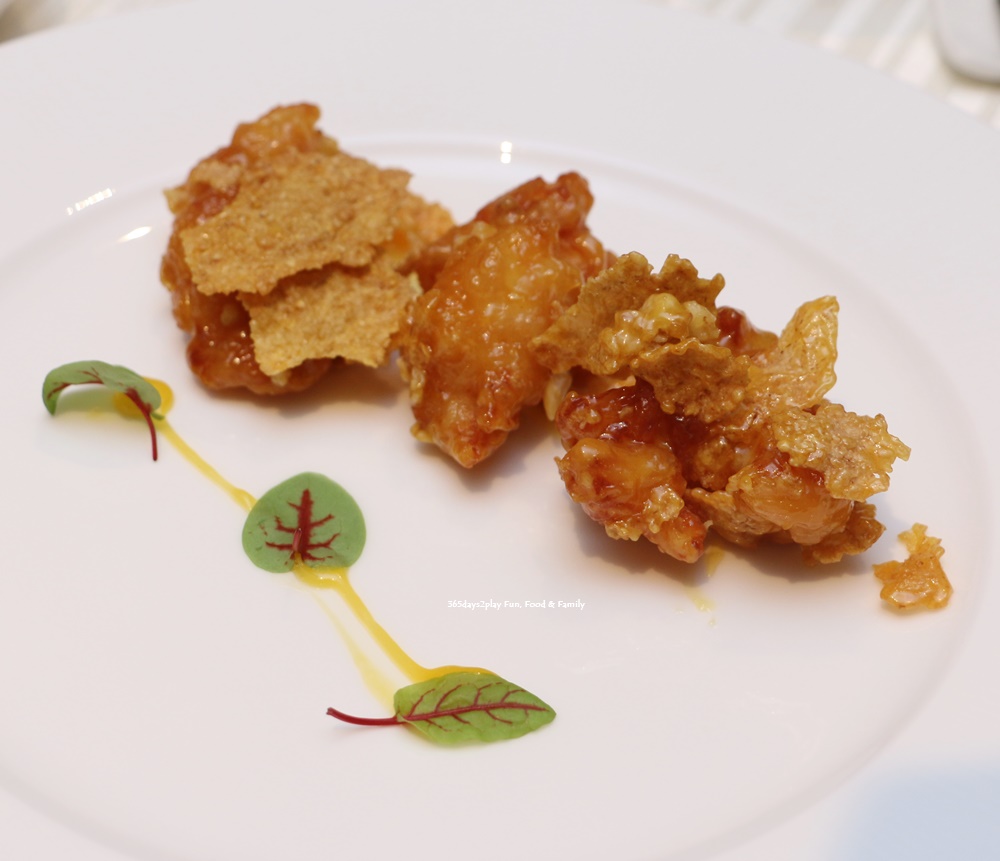 Wan Hao Marriott Chinese New Year Menu - Deepfried lobster with passion fruit mayonnaise & cereal