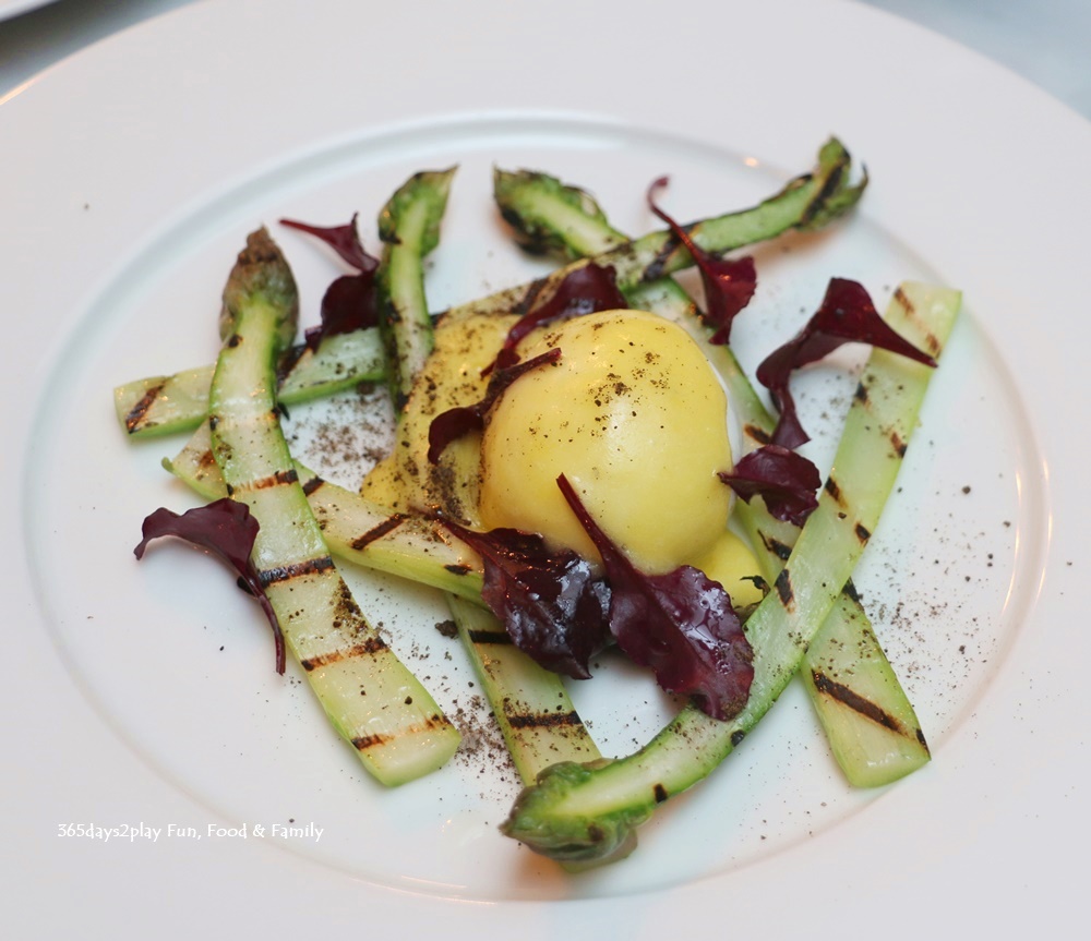 The English House - Purple Asparagus, Soft boiled Hen's Egg