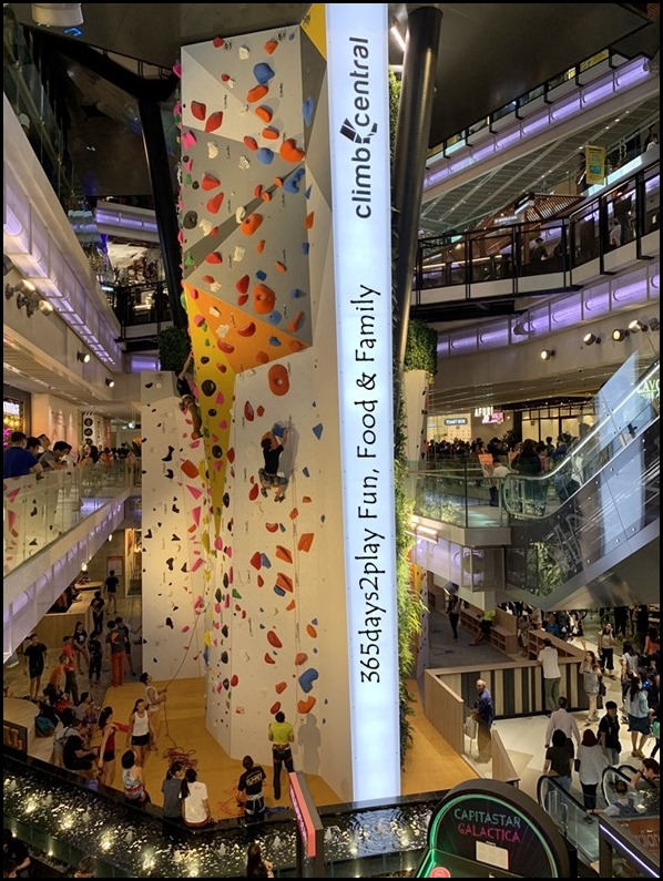 Funan Singapore (16)