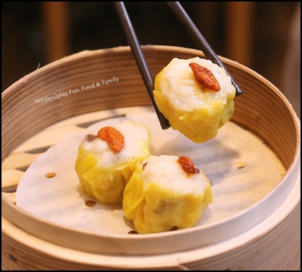 Tim Ho Wan - Prawn & Pork Dumplings (Siew Mai) $5