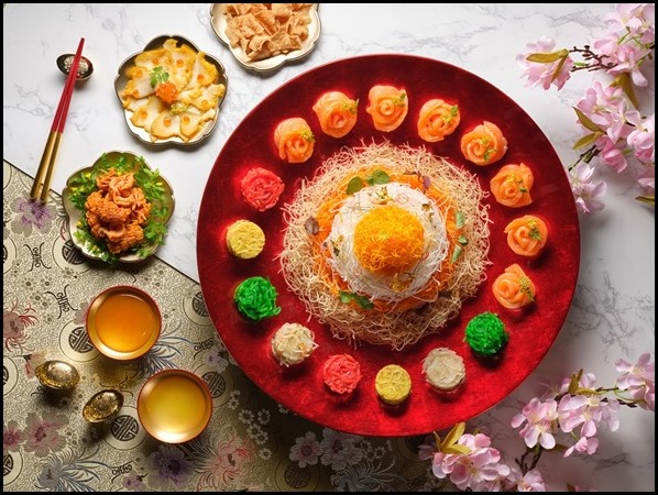 Salmon, Sea Whelk and Coral Clam Yusheng Platter