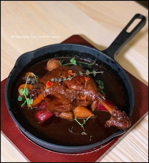 Cicada - Oriental Braised Duck Leg