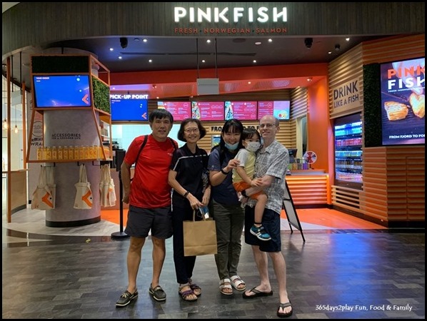 Pink Fish at Jewel Changi Airport (7)